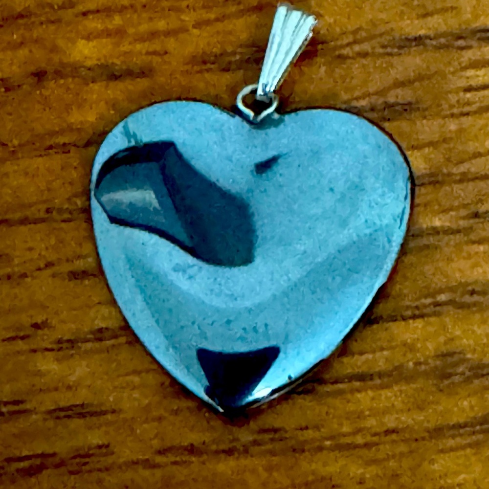 Obsidian heart pendant